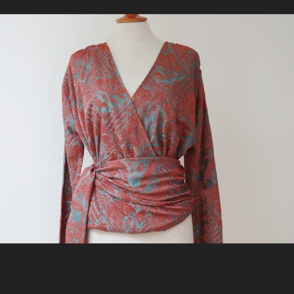 *Rare Find* Zara Trafaluc Lurex Wrap Top Size Small